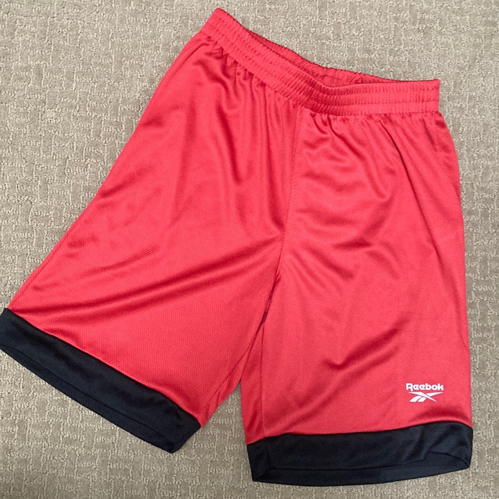 Reebok Teen boys red black shorts XL 14-16 like new long athletic sports mesh
